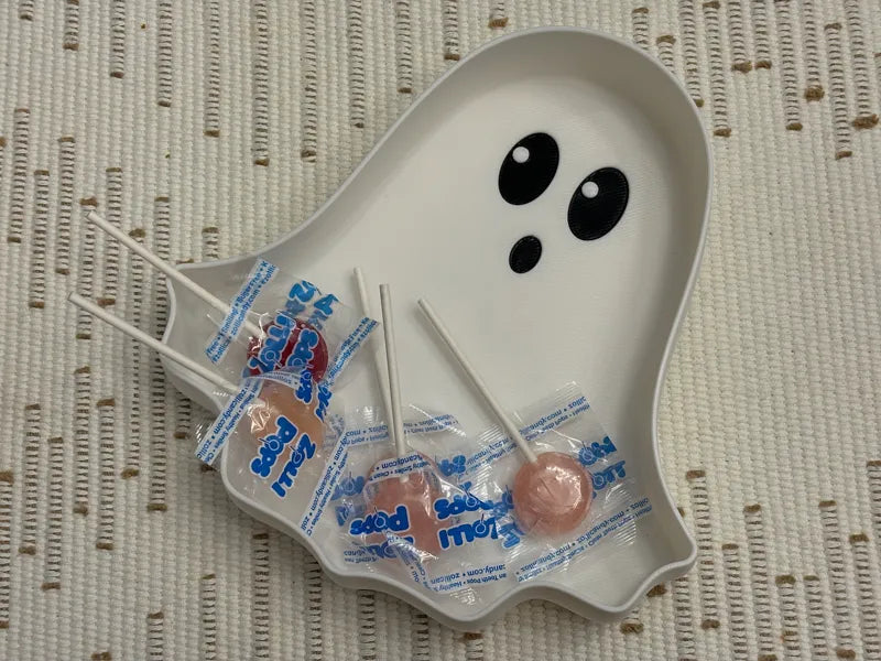 Cute ghost tray