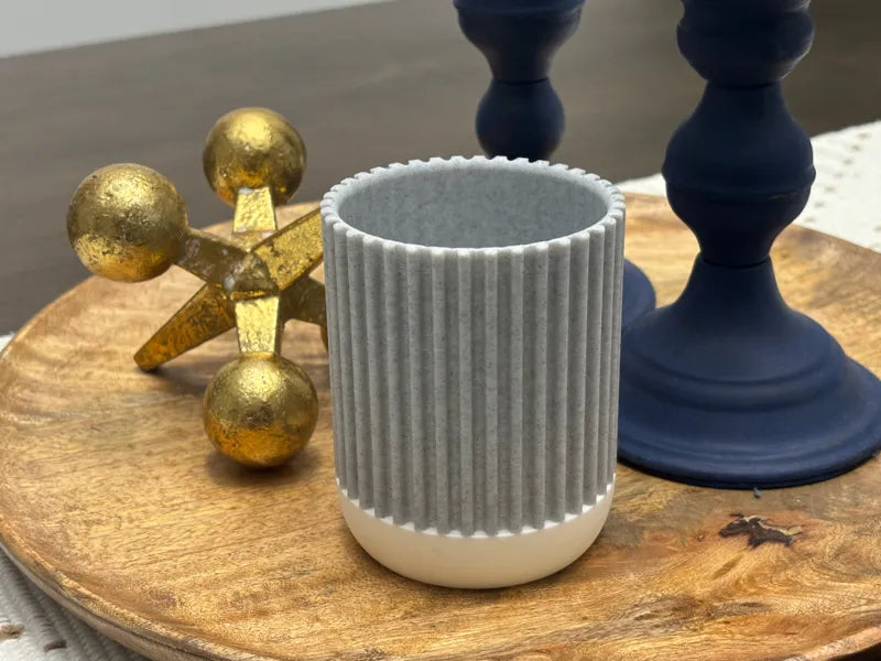 Two toned ribbed cup